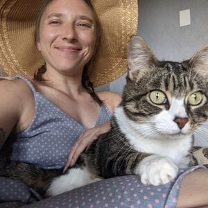 Meet your Posher, Lisa